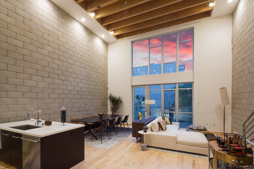 More Photos Of 3450 Cahuenga Blvd W, Los Angeles Office Residential For Lease