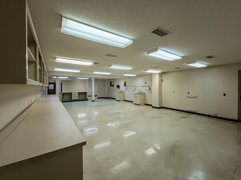 More Photos Of 2773 Marshall Dr, Tifton Warehouse For Sale