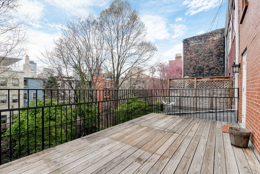 More Photos Of 426 Clermont Ave, Brooklyn Apartments For Sale