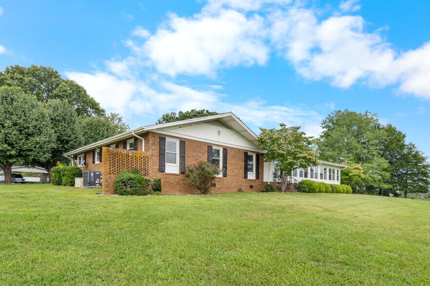More Photos Of 8509 S Lowell Rd, Bahama Land For Sale