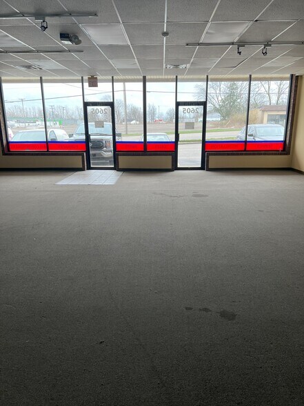 More Photos Of 2593-2605 Needmore Rd, Dayton Unknown For Lease