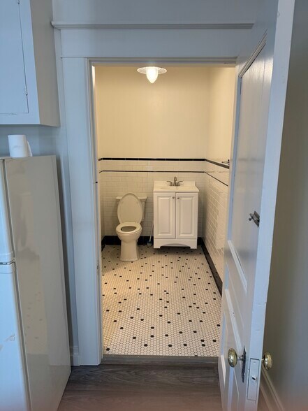 More Photos Of 2850 Welton St, Denver Office For Lease