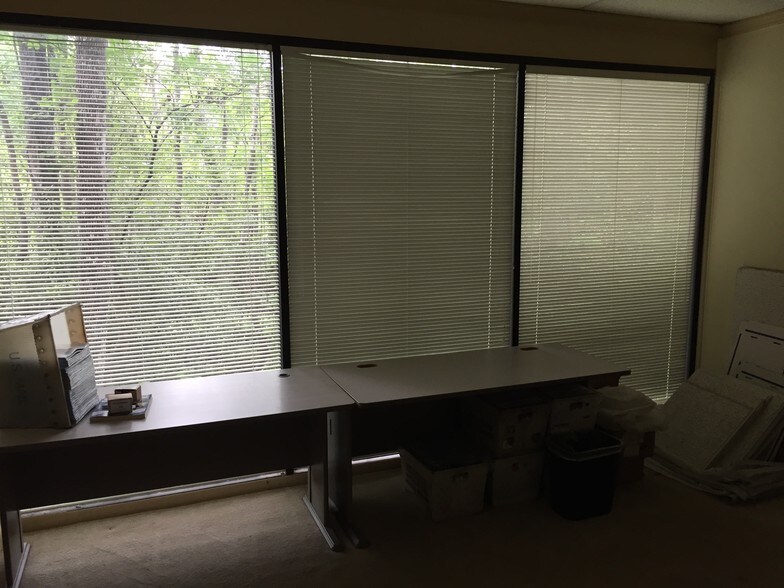 More Photos Of 2301 Park Ave, Orange Park Medical For Lease