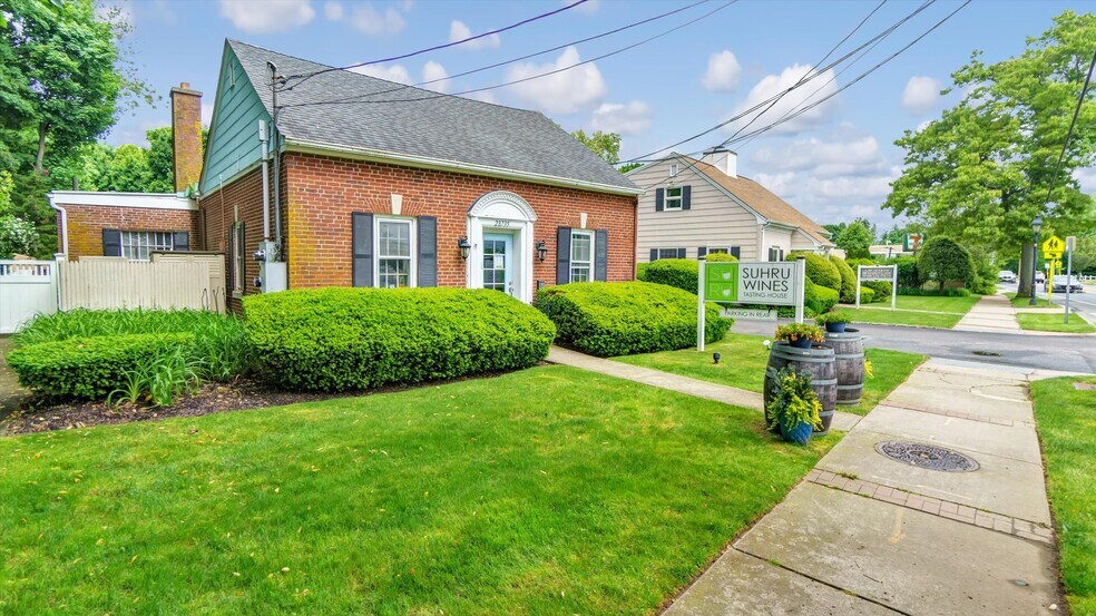 More Photos Of , Cutchogue Office For Sale