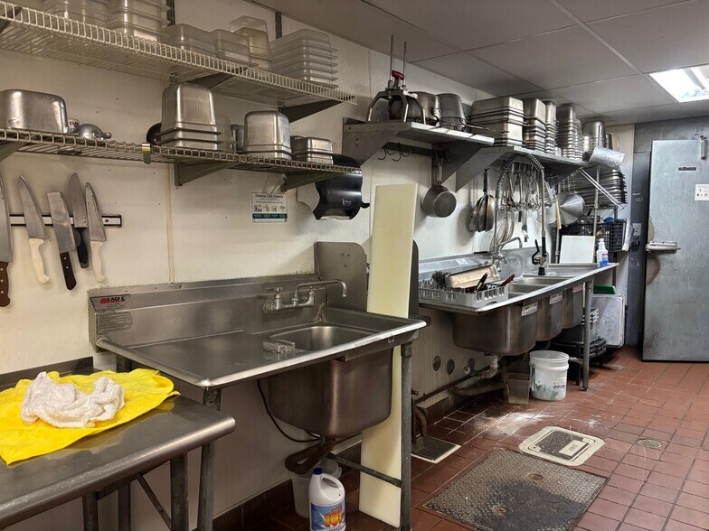 More Photos Of 3435 El Camino Ave, Sacramento Restaurant For Lease