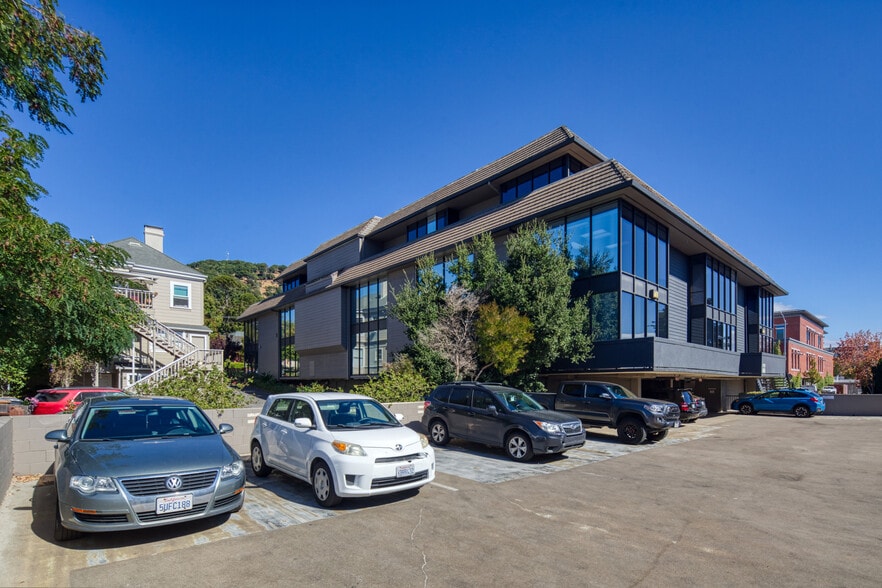 More Photos Of 1099 D St, San Rafael Medical For Sale