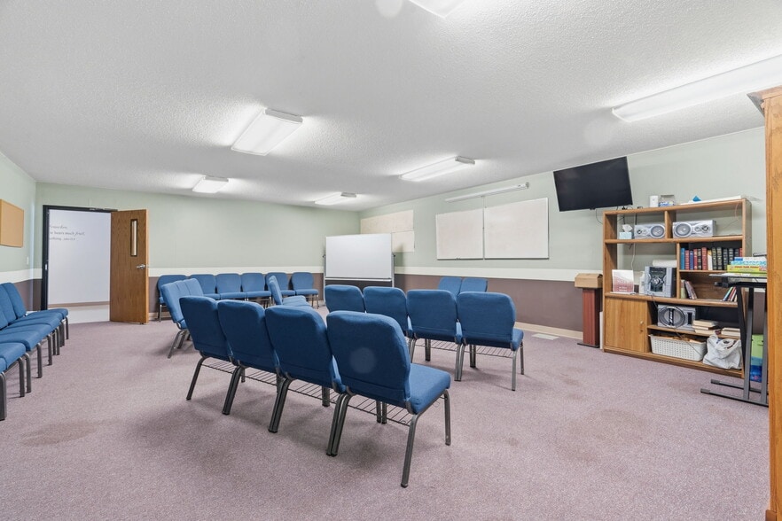 More Photos Of 1700 Boyson Rd NE, Cedar Rapids Religious Facility For Sale