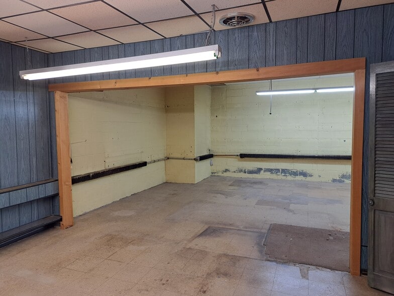 More Photos Of 41-43 Paterson Ave, Paterson Apartments For Sale