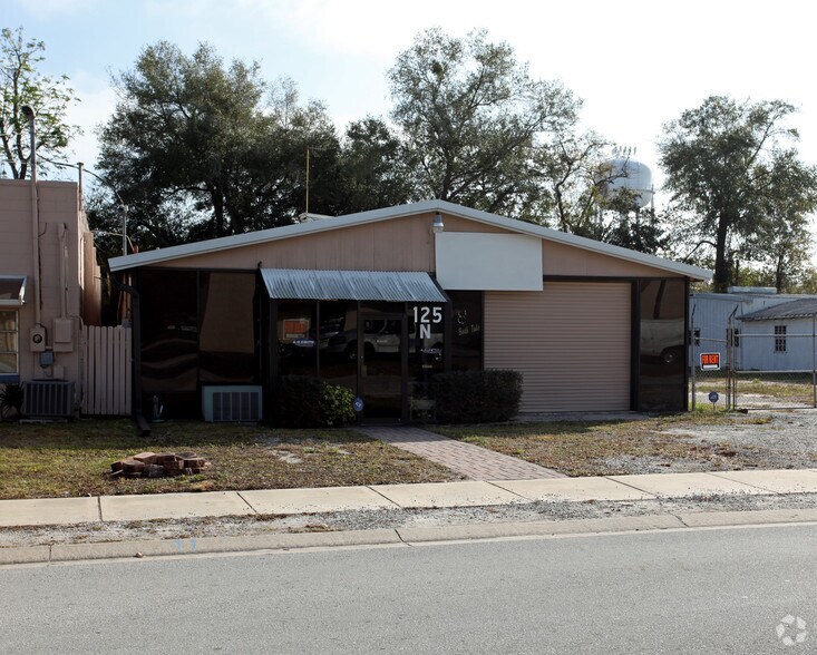 More Photos Of 125 N Cypress Way, Casselberry Light Manufacturing For Sale