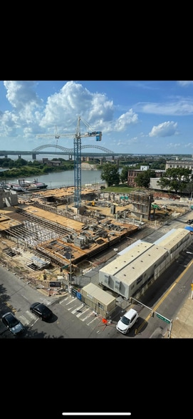 More Photos Of 64 S Front St, Memphis Storefront Retail Office For Sale