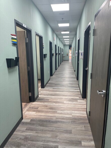 More Photos Of 1661 Eastchase Pkwy, Fort Worth Medical For Lease