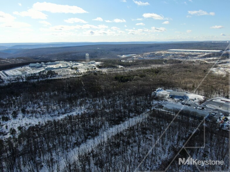 More Photos Of 178 Industrial Rd, Frackville Flex For Sale