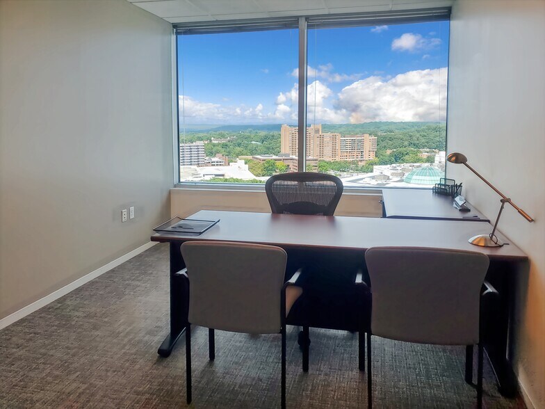 More Photos Of 1 Olympic Pl, Towson Coworking Space