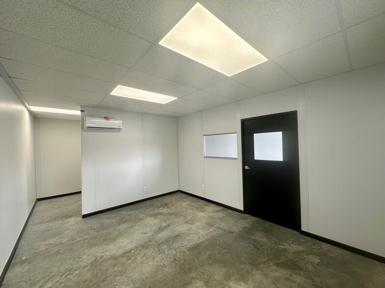 More Photos Of 3225 FM 2001, Buda Unknown For Lease