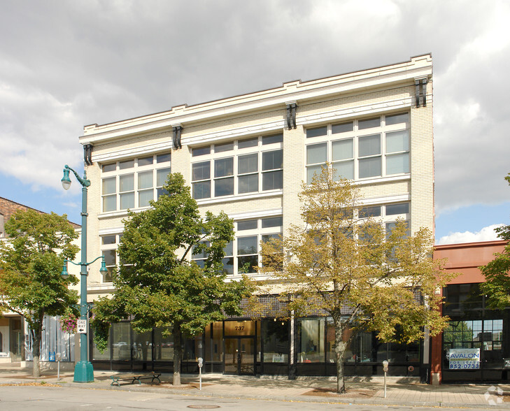 Primary Photo Of 733-737 Main St, Buffalo Office For Lease