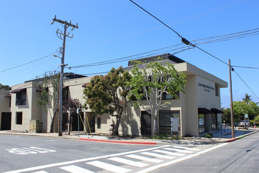 More Photos Of 798 Cass St, Monterey Medical For Lease