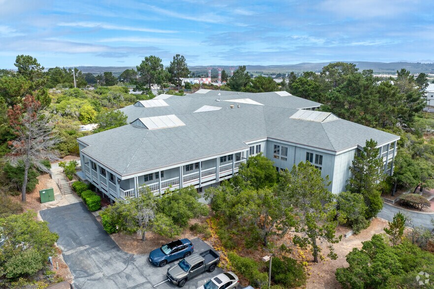 More Photos Of 2959 Monterey Salinas Hwy, Monterey Office For Lease