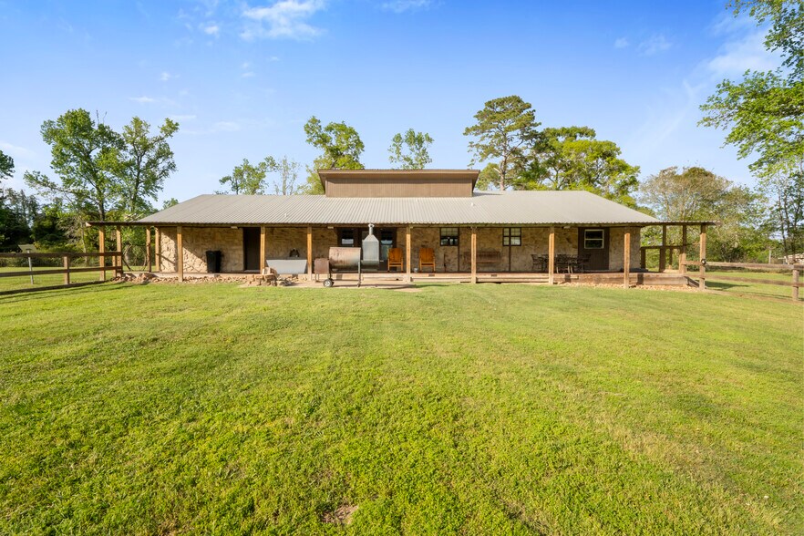 More Photos Of 246 County Road 385, Cleveland Land For Sale
