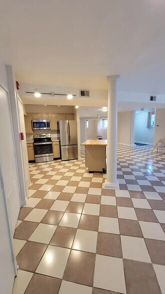 More Photos Of 120 Record St, Frederick Office For Lease