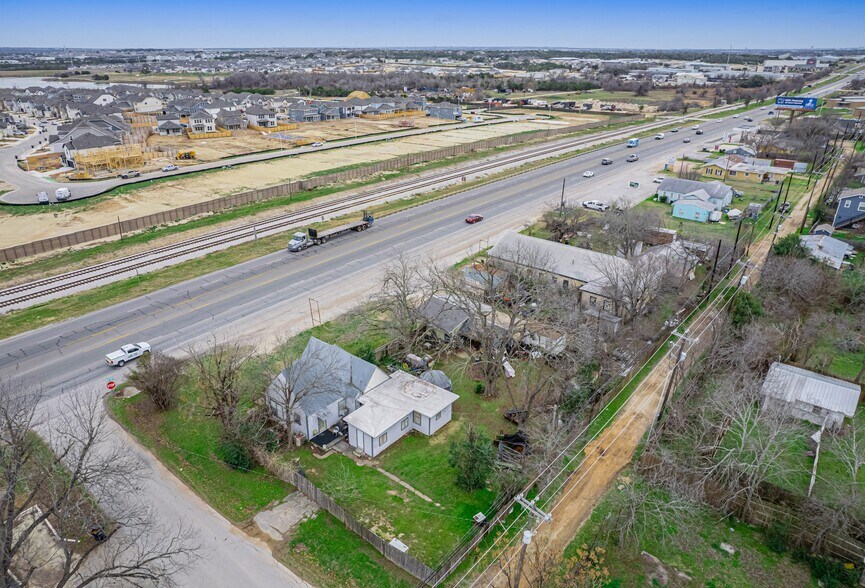 More Photos Of 201 S Highway 183, Leander Flex For Sale