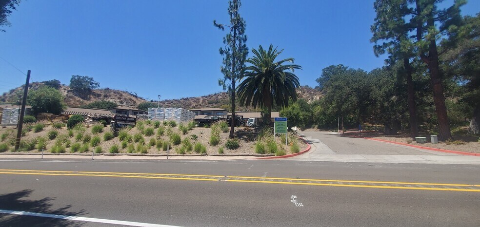 More Photos Of 30575 Trabuco Canyon Rd, Trabuco Canyon General Retail For Lease