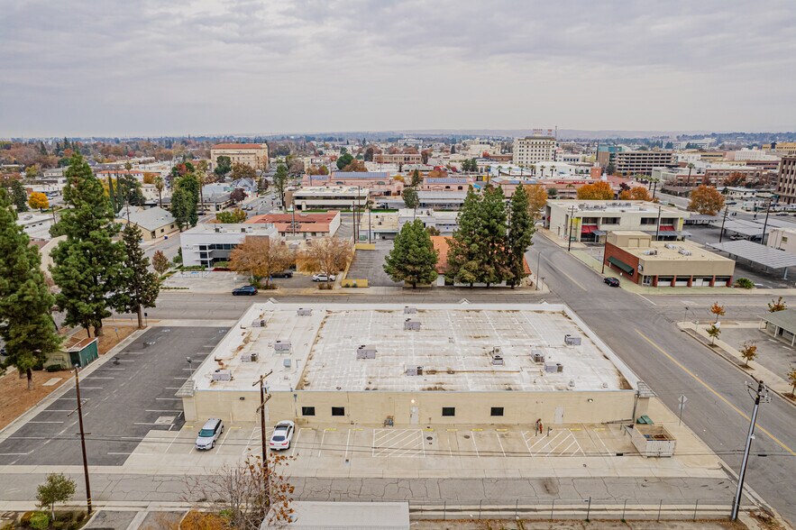 More Photos Of 1801 16th St, Bakersfield Medical For Sale