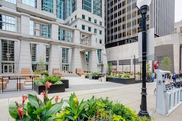 More Photos Of 424 Church St, Nashville Office For Lease