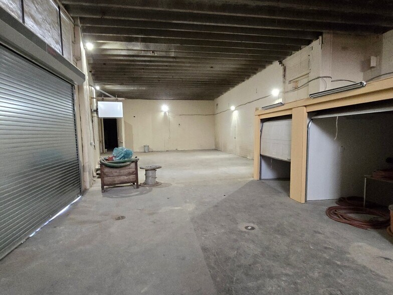 More Photos Of 42 Independence St, Rochester Food Processing For Lease