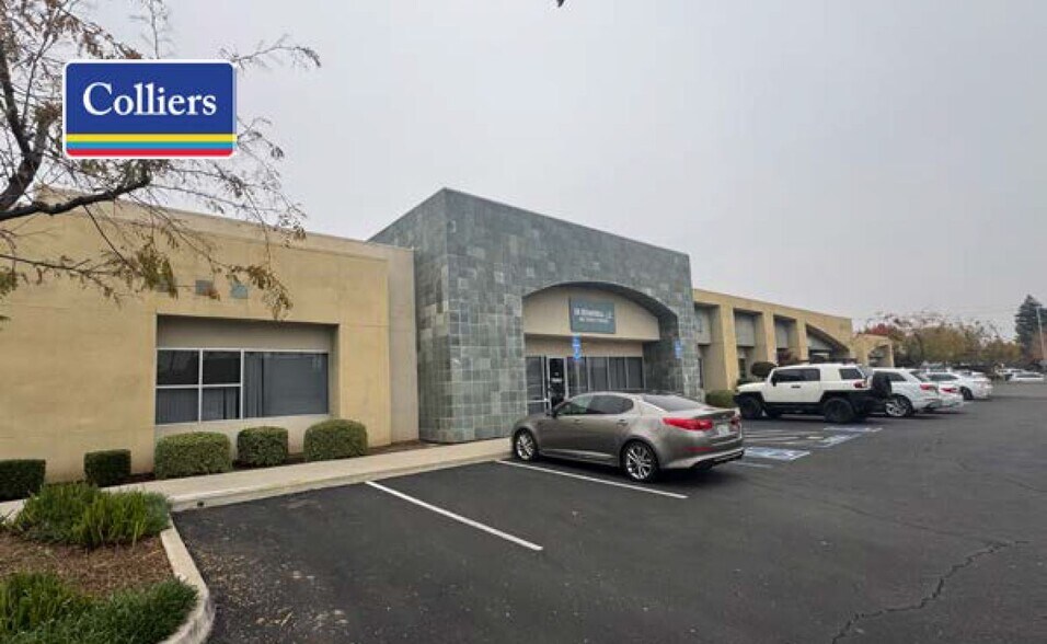 More Photos Of 7275 N 1st Ave, Fresno Office For Lease