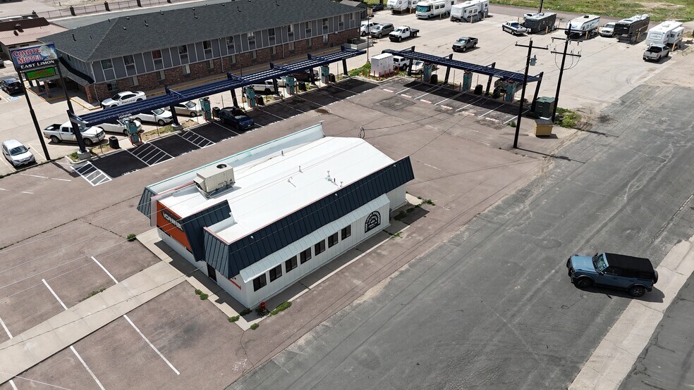 More Photos Of 290 Main St, Limon Restaurant For Lease