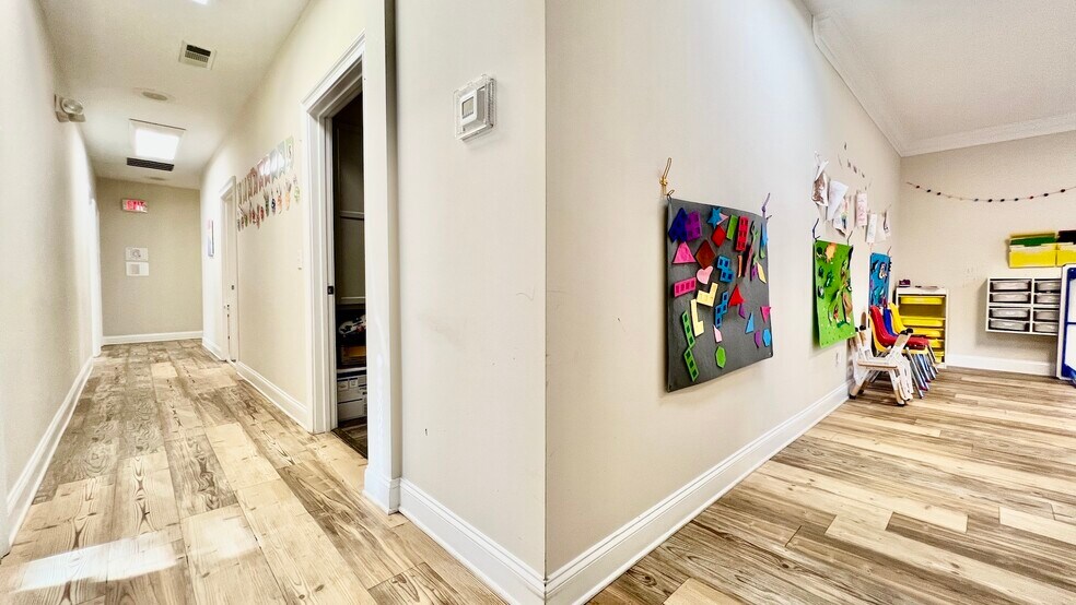 More Photos Of 4080 McGinnis Ferry Rd, Alpharetta Office For Sale