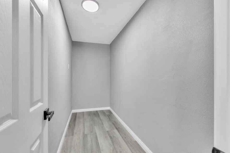 More Photos Of 1006 Lochbrae Rd, Sacramento Assisted Living For Sale