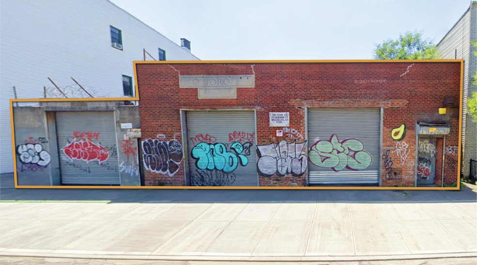 Primary Photo Of 270 Boerum St, Brooklyn Warehouse For Lease