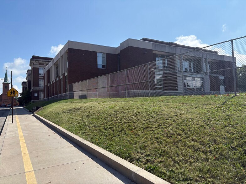 More Photos Of 0 N McKean E North Sts, Butler Schools For Lease