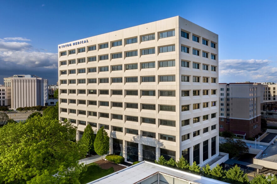 More Photos Of 6060 Piedmont Row Dr S, Charlotte Medical For Lease