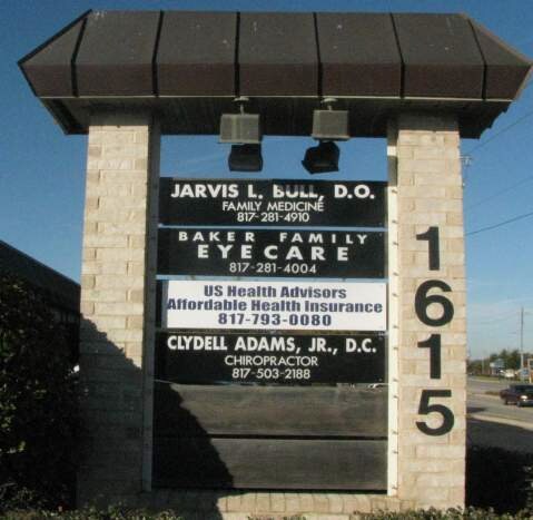 More Photos Of 1615 Precinct Line Rd, Hurst Office For Lease