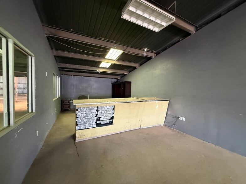 More Photos Of 8216 Alameda Ave, El Paso Warehouse For Sale
