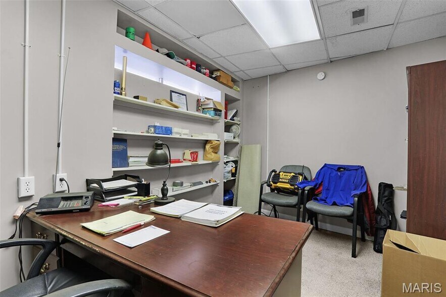 More Photos Of 234 Lemay Ferry Rd, Saint Louis Specialty For Sale