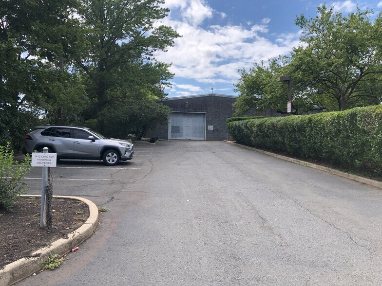 More Photos Of 1412 Ohio Ave, Lawrence Industrial For Sale