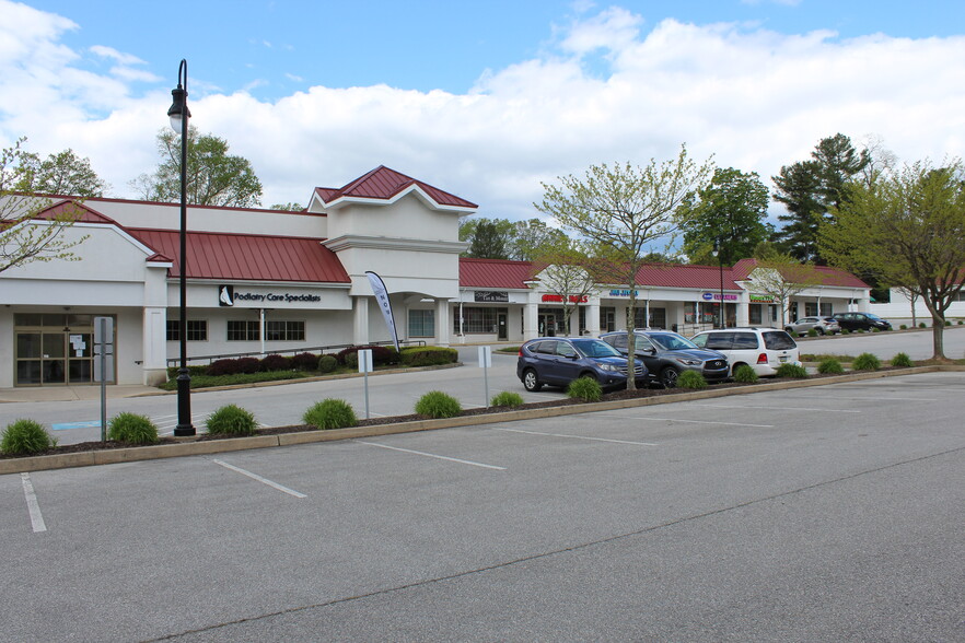 Primary Photo Of 704 W Nields St, West Chester Storefront For Lease