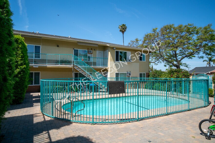 More Photos Of 1764 W Juno Ave, Anaheim Apartments For Sale