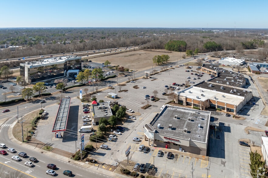 More Photos Of 6500-6550 Quince Rd, Memphis Unknown For Lease