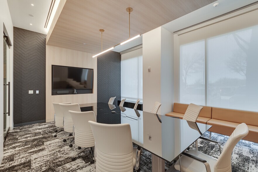 More Photos Of 6900 N Dallas Pky, Plano Office For Lease