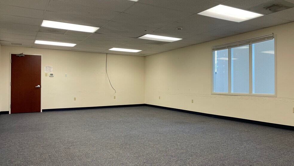 More Photos Of 226 S Maple Ave, Greensburg Office For Sale