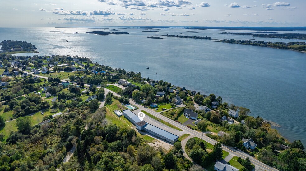 More Photos Of 2041 Harpswell Islands Rd, Bailey Island Hotel For Sale