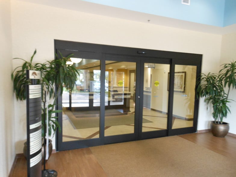 More Photos Of 8550 NE 138th Ln, Lady Lake Medical For Lease