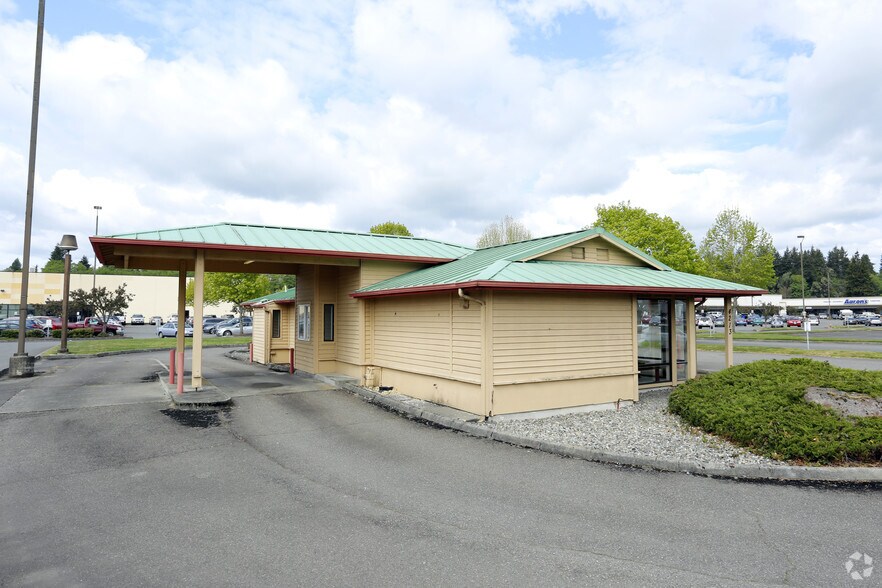 More Photos Of 4207-4217 Wheaton Way, Bremerton Unknown For Lease