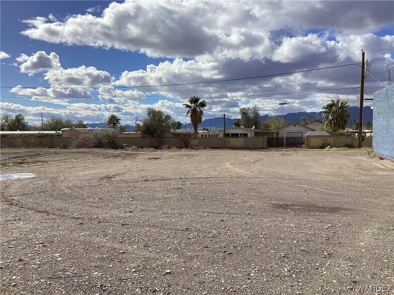 More Photos Of 5725 S Highway 95, Fort Mohave Convenience Store For Sale