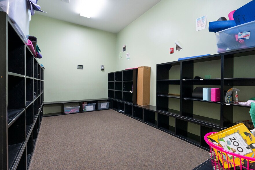 More Photos Of 65 Walnut Grove Rd SE, Cartersville Storefront Retail Office For Sale