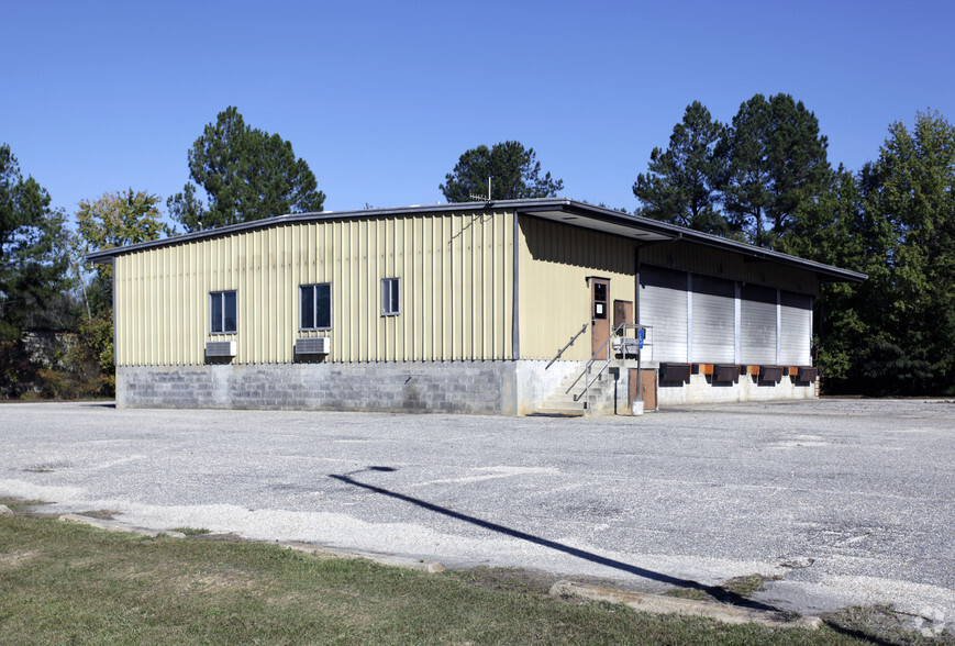 Primary Photo Of 1119 Interstate Blvd, Florence Truck Terminal For Lease